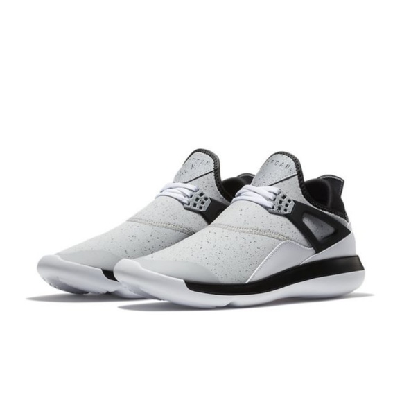 nike jordan fly